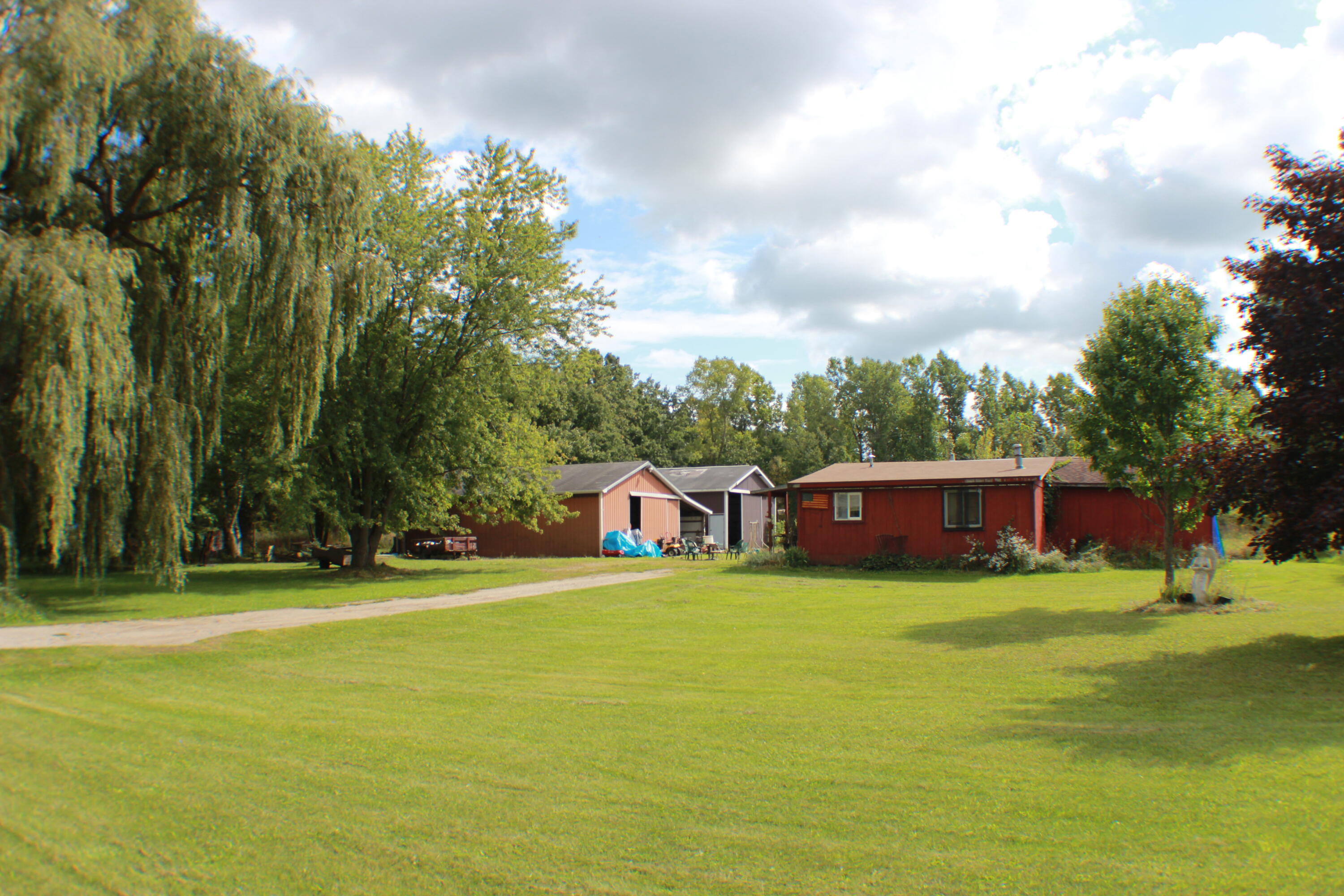 954 East Wilson Road St. Johns, MI 48879 - Photo 1 of 33 IMG_2644
