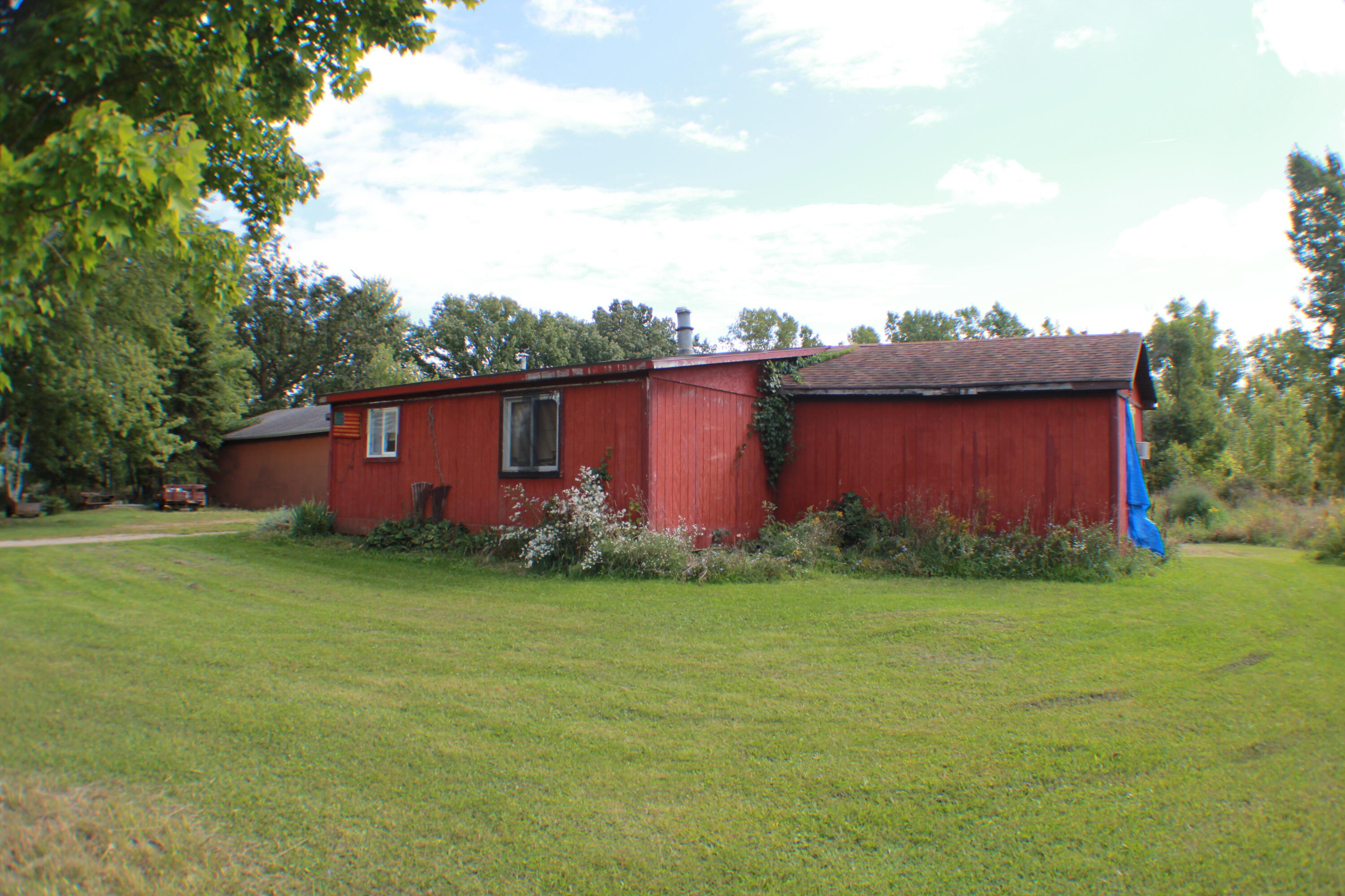 954 East Wilson Road St. Johns, MI 48879 - Photo 4 of 33 IMG_2608
