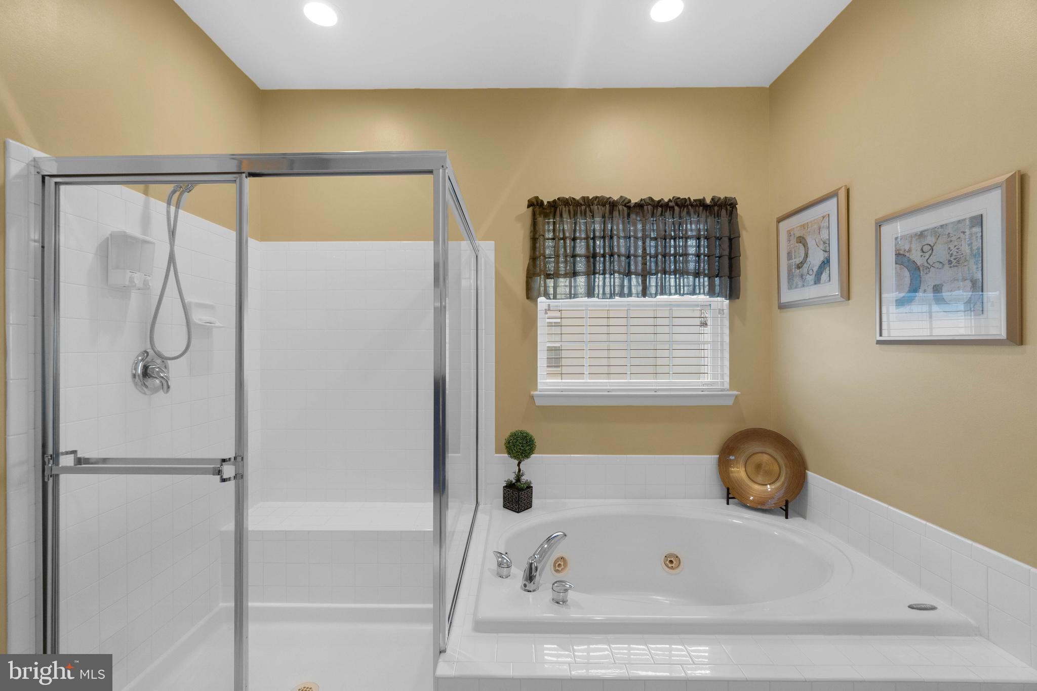 8529 Meadowsweet Road, Unit 8529 Baltimore, MD 21208 - Photo 26 of 47 Full Bath 2