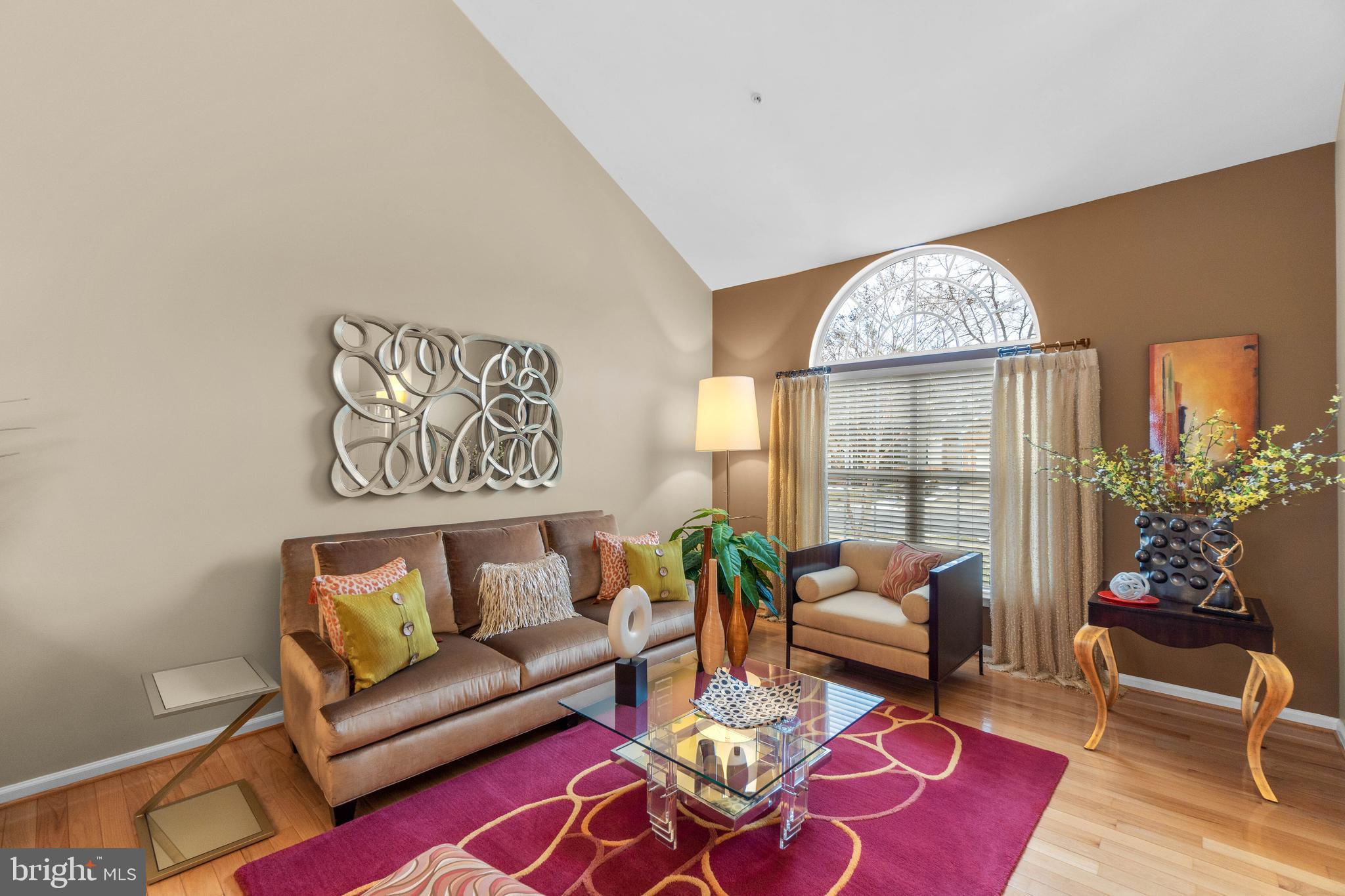 8529 Meadowsweet Road, Unit 8529 Baltimore, MD 21208 - Photo 7 of 47 Living Room