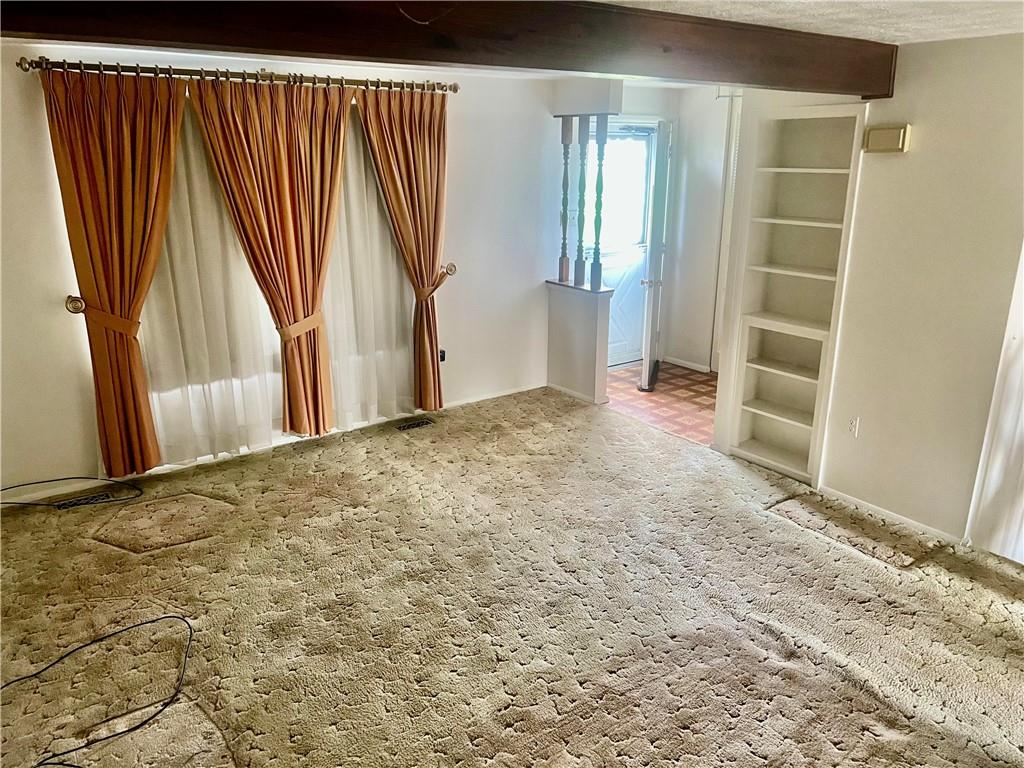 307 Countryside Drive McKees Rocks, PA 15136 - Photo 2 of 16