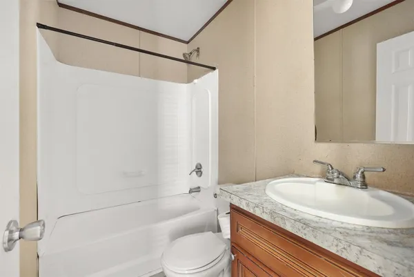 $1,100 | 4805 41st Street East, Unit 1, Dickinson, TX 77539