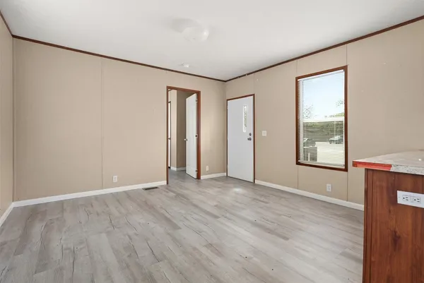 $1,100 | 4805 41st Street East, Unit 1, Dickinson, TX 77539