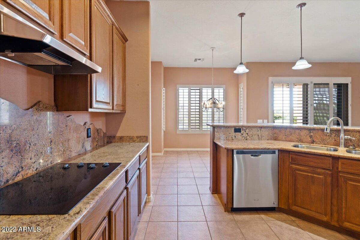 4735 East Sleepy Ranch Road Cave Creek, AZ 85331 - Photo 11 of 31 12-Kitchen