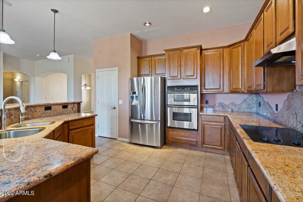 4735 East Sleepy Ranch Road Cave Creek, AZ 85331 - Photo 15 of 31 16-Kitchen