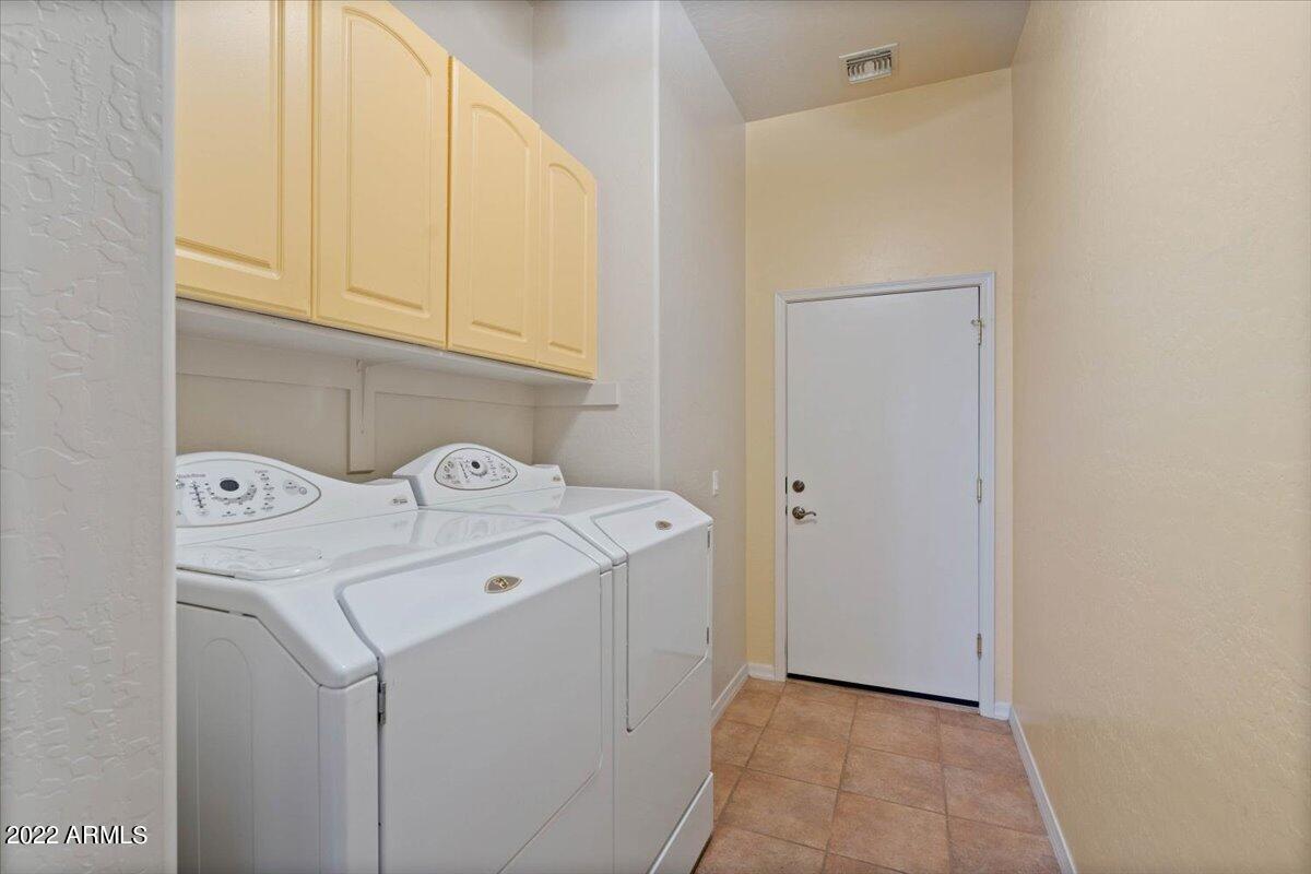 4735 East Sleepy Ranch Road Cave Creek, AZ 85331 - Photo 16 of 31 17-Laundry