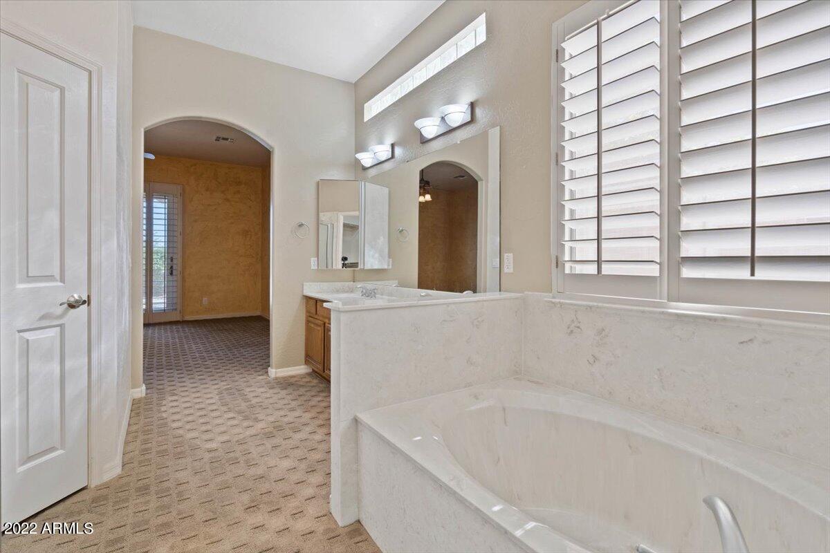 4735 East Sleepy Ranch Road Cave Creek, AZ 85331 - Photo 20 of 31 21-Primary Bathroom