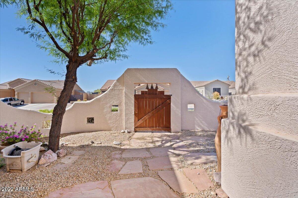 4735 East Sleepy Ranch Road Cave Creek, AZ 85331 - Photo 2 of 31 03-Courtyard