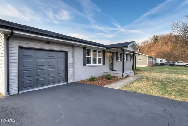 $339,900 | 170 Price Road, Elizabethton, TN 37643