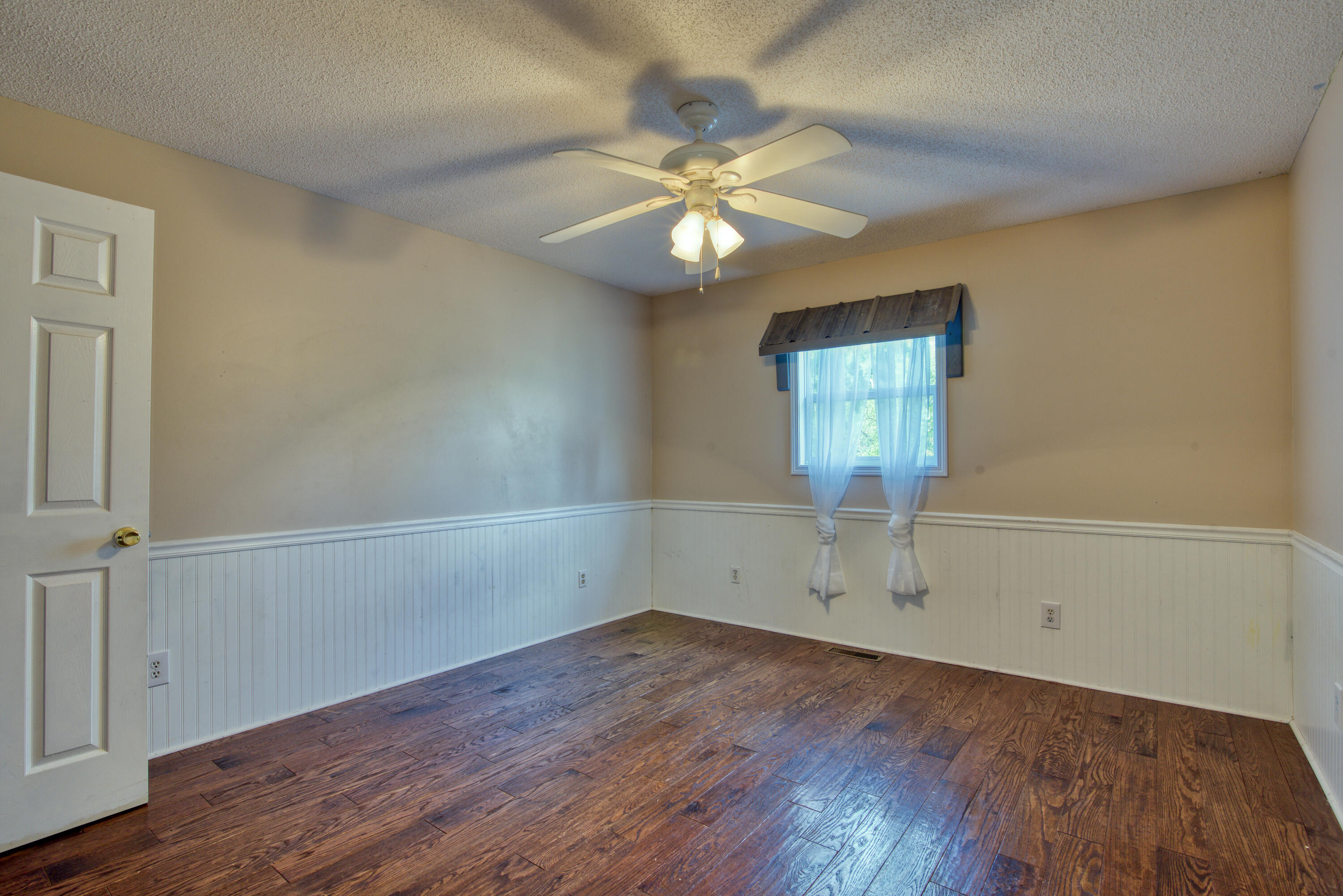 174 Bayless Road Jonesborough, TN 37659 - Photo 13 of 21 bayless_77