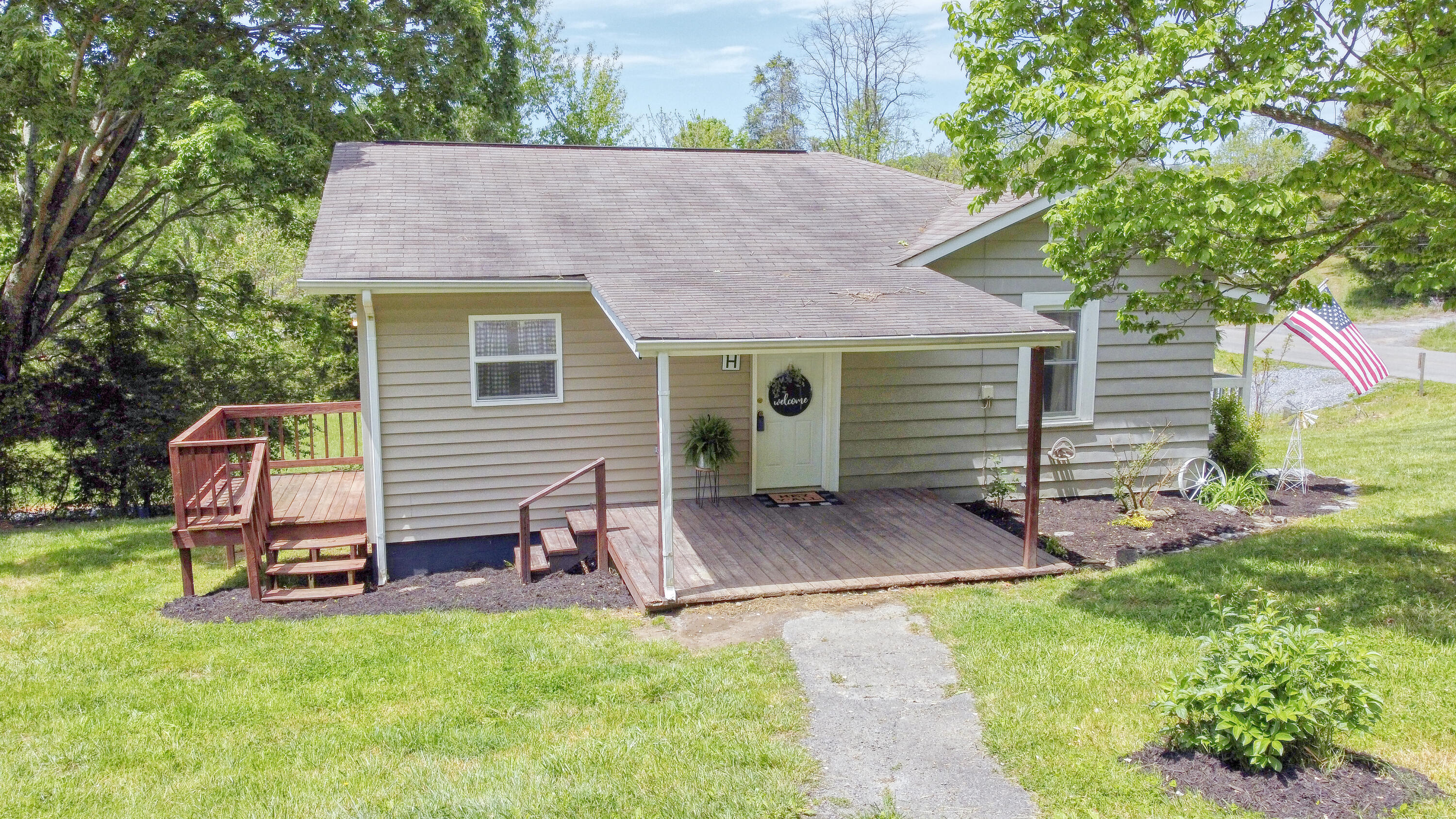 174 Bayless Road Jonesborough, TN 37659 - Photo 4 of 21 bayless_20