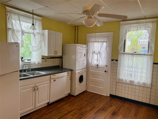 $1,500 | 1 Euclid Avenue, Unit 1, Binghamton, NY 13903