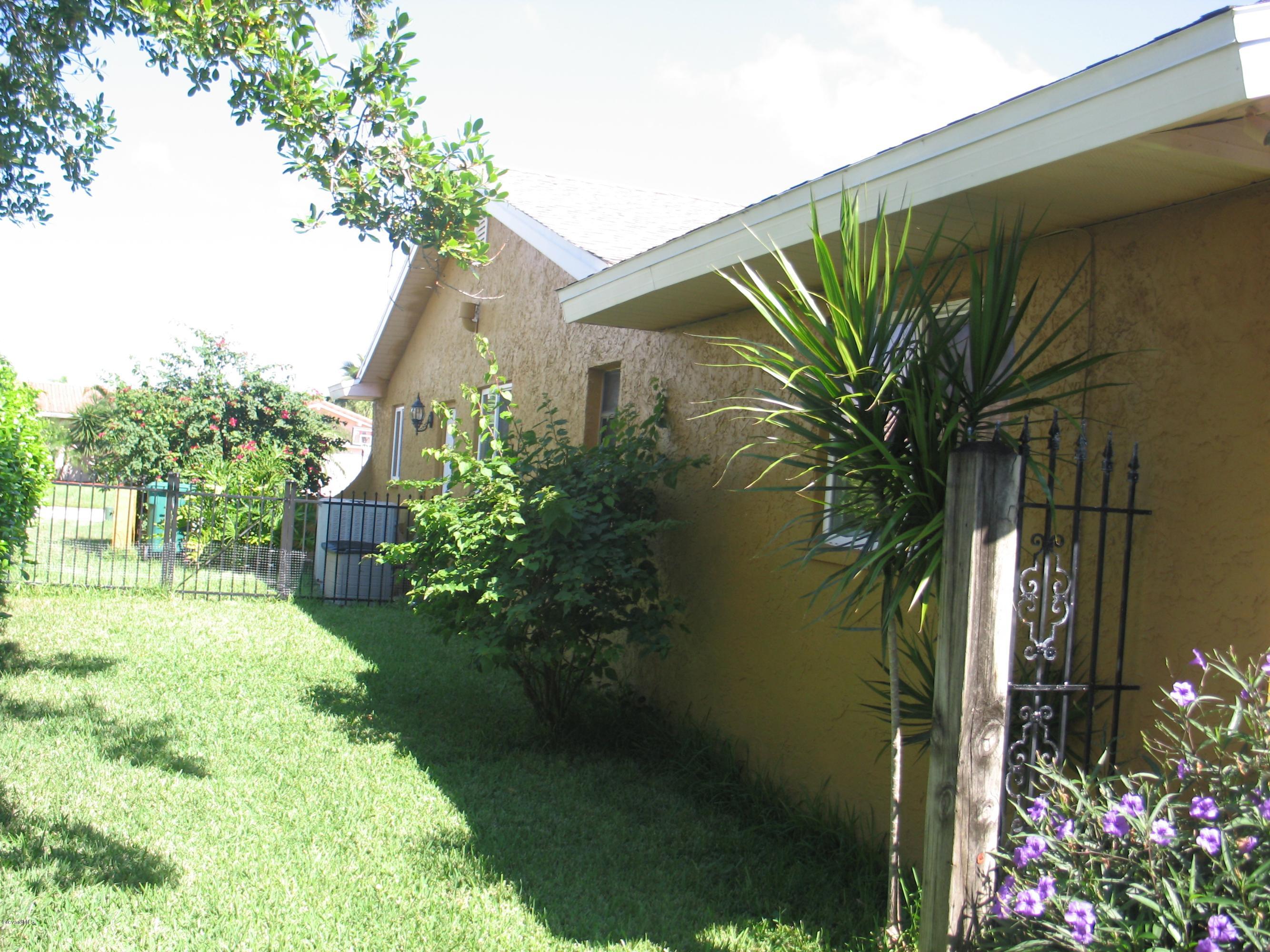 10 Country Club Road Cocoa Beach, FL 32931 - Photo 17 of 18 10 Countryclub