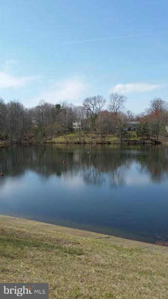 525 Coover Road Annapolis, MD 21401 - Photo 3 of 17 Community Pond