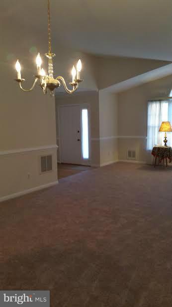 525 Coover Road Annapolis, MD 21401 - Photo 4 of 17 Entry area view from dining room