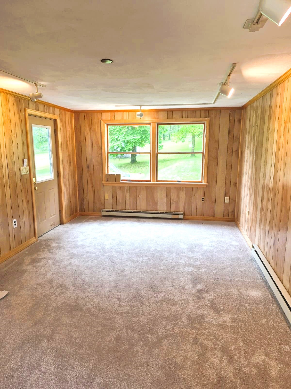321 Jensen Road Vestal, NY 13850 - Photo 17 of 39 Gallery Image 17