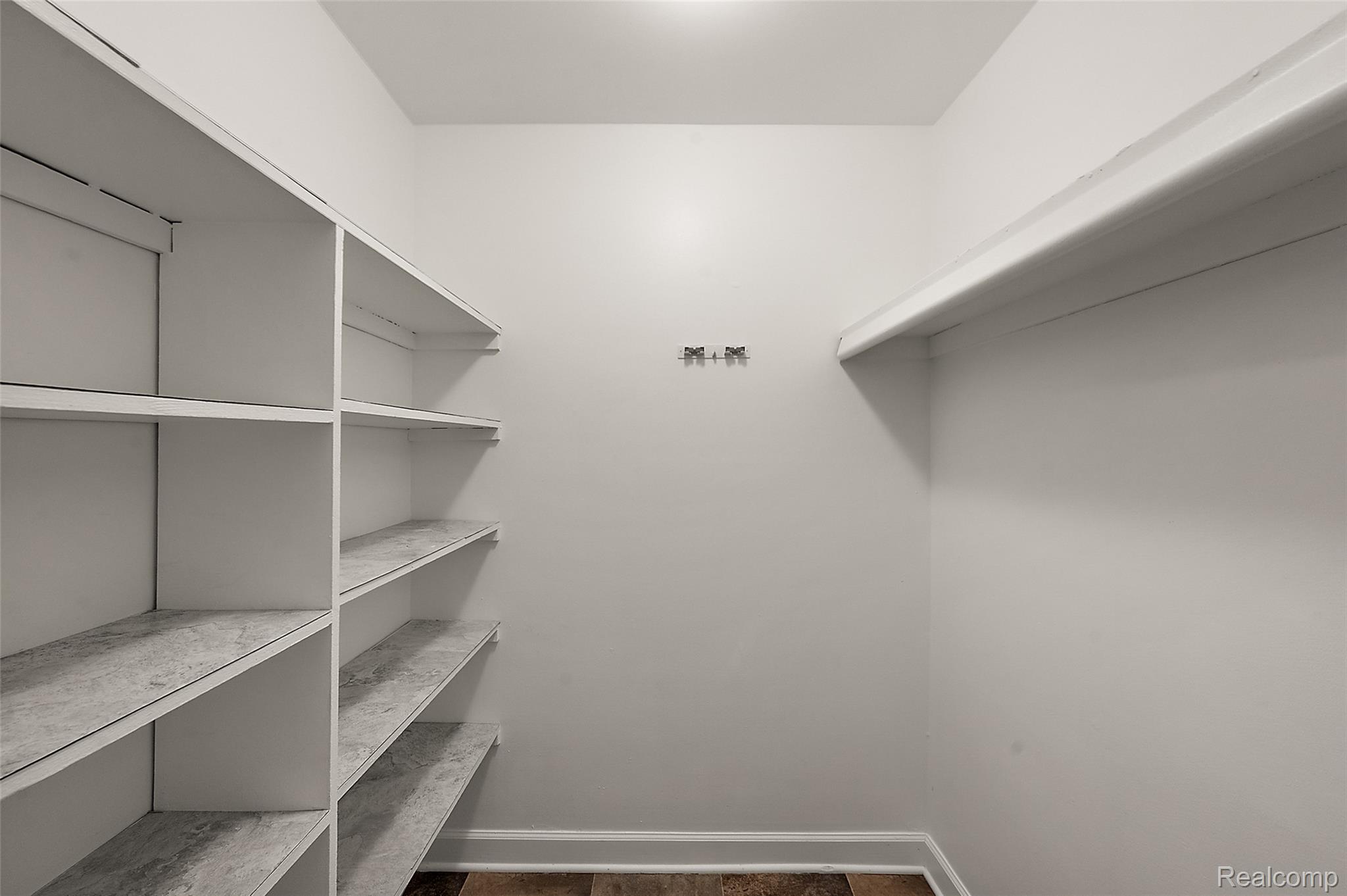 384 West Drahner Road, Unit C12 Oxford, MI 48371 - Photo 17 of 26 15-380 W Drahner Rd C12-15.jpg