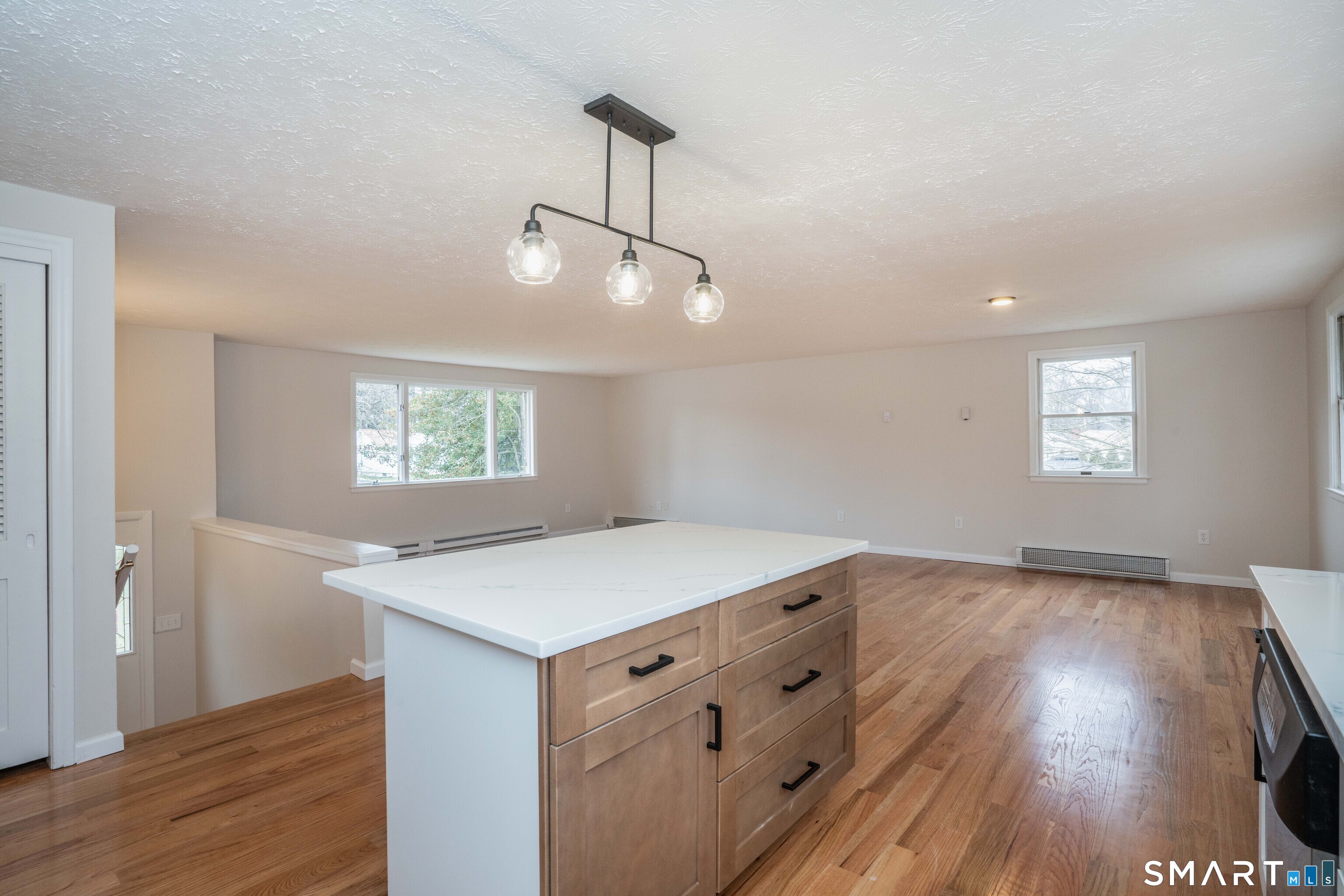 28 Maude Circle Windsor, CT 06095 - Photo 14 of 40