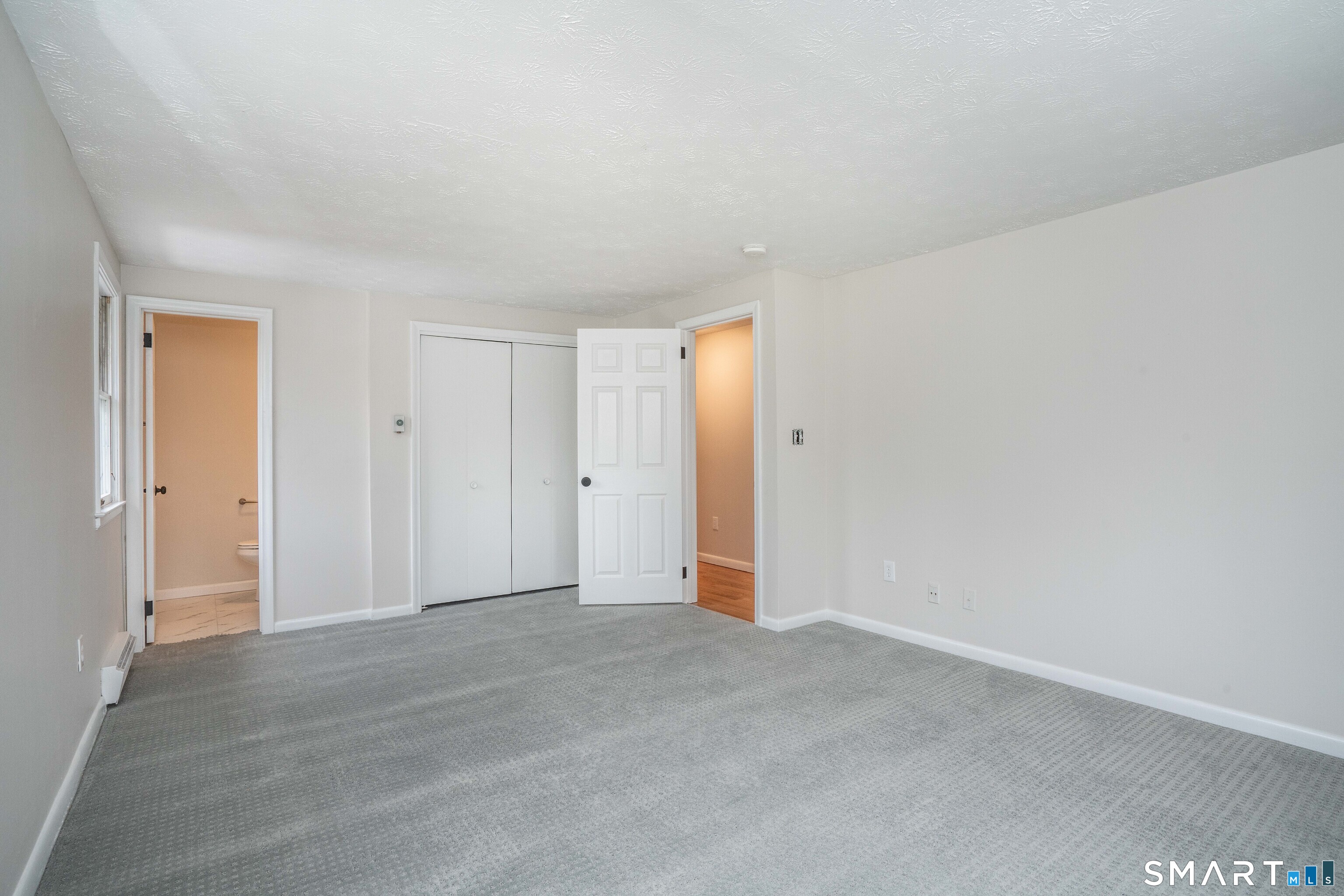 28 Maude Circle Windsor, CT 06095 - Photo 17 of 40