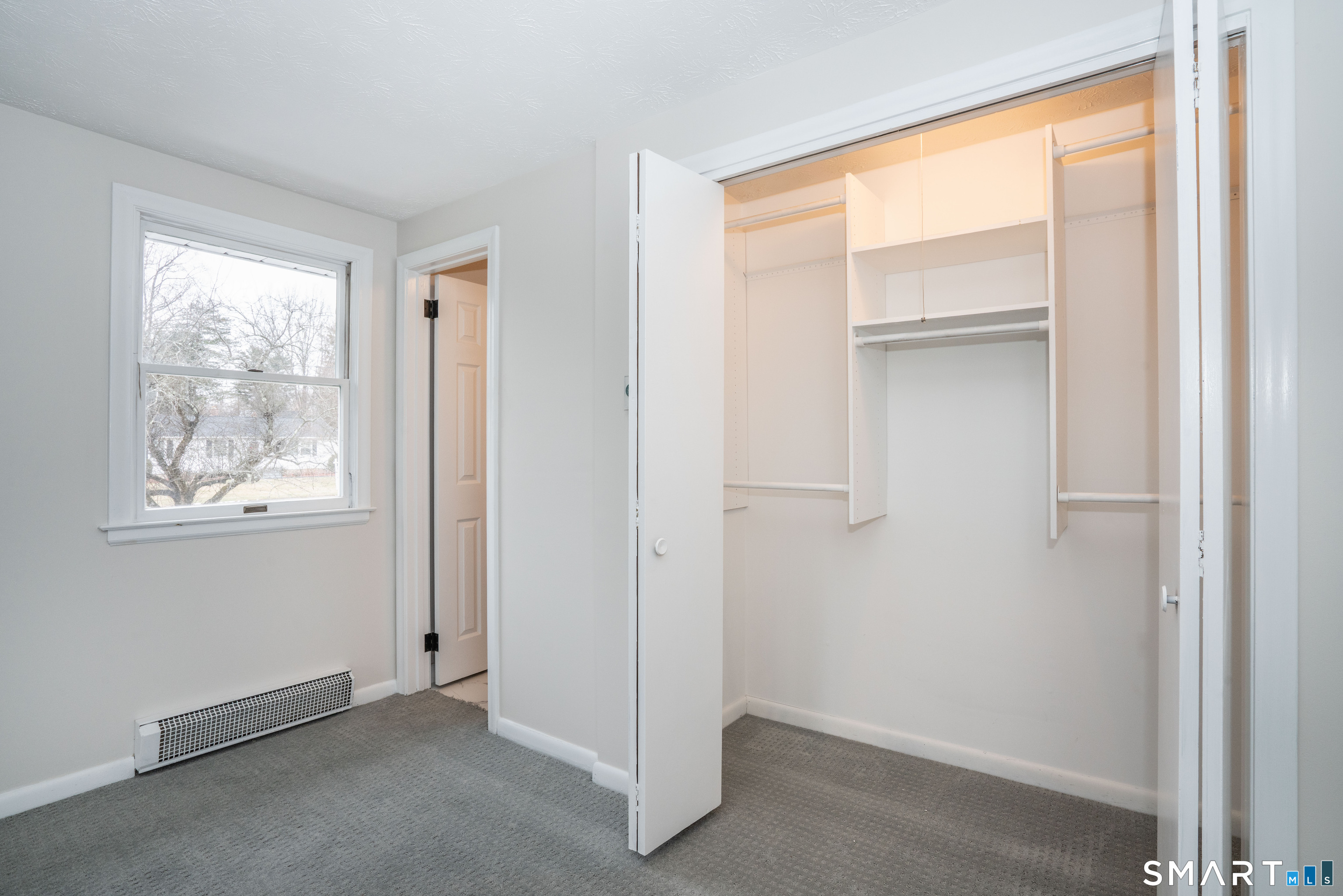 28 Maude Circle Windsor, CT 06095 - Photo 18 of 40