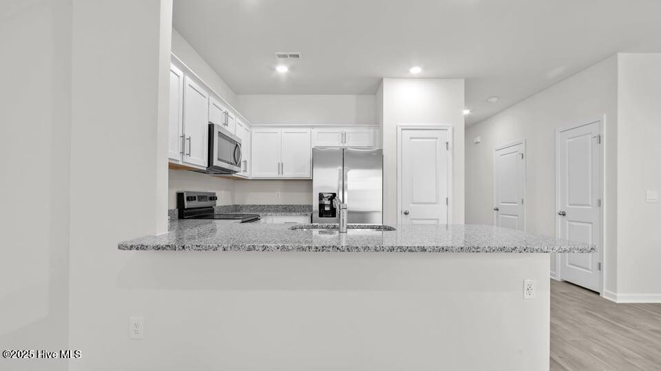 3500 Sunstone Way, Unit 5 Winterville, NC 28590 - Photo 16 of 45 int-kitchen-1