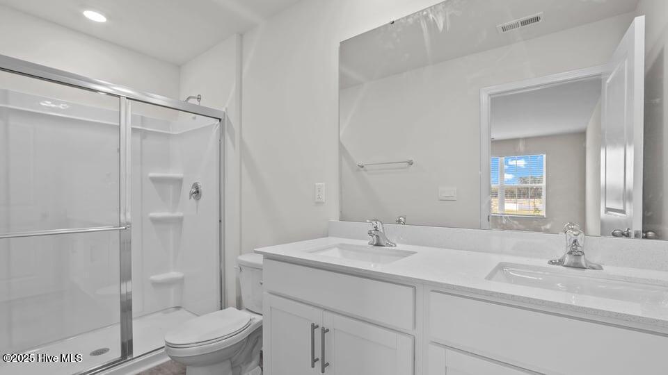 3500 Sunstone Way, Unit 5 Winterville, NC 28590 - Photo 34 of 45 int-bath-1