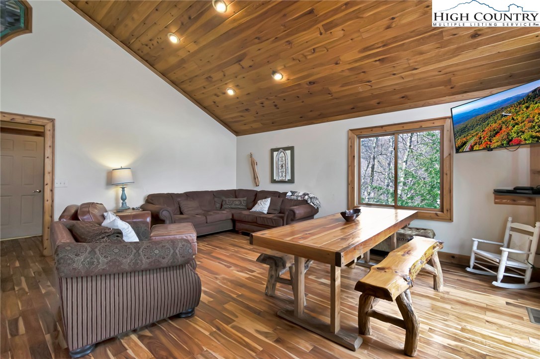 4966 Hickory Nut Gap Road Newland, NC 28657 - Photo 8 of 50