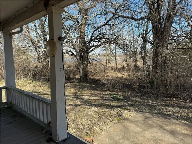 $59,000 | 18794 Mckinley Lake Road, Parsons, KS 67357