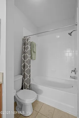 a close view of sink