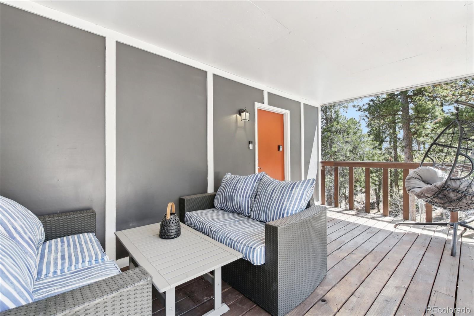11390 Shimley Road Golden, CO 80403 - Photo 4 of 33 Gallery Image 4