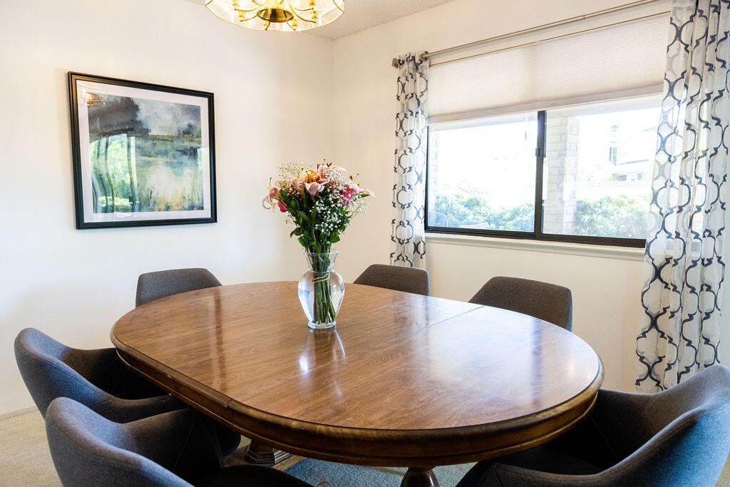 812 West Vicki Avenue Ridgecrest, CA 93555 - Photo 33 of 68 a dining room with furniture and window