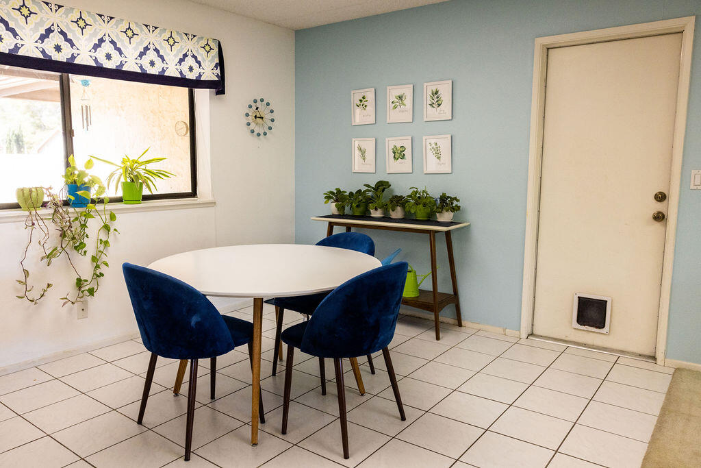 812 West Vicki Avenue Ridgecrest, CA 93555 - Photo 48 of 68 a view of a dining room with furniture and a window