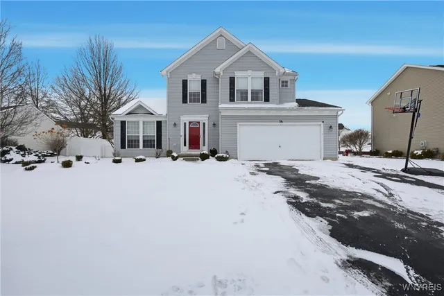 $399,000 | 14 Park Walk, Lancaster, NY 14086