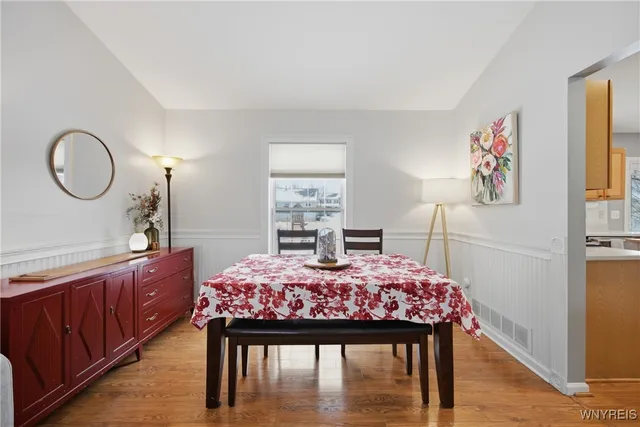 $399,000 | 14 Park Walk, Lancaster, NY 14086