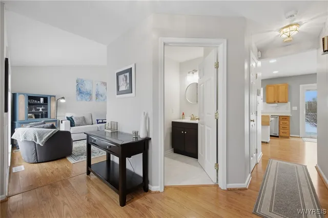 $399,000 | 14 Park Walk, Lancaster, NY 14086