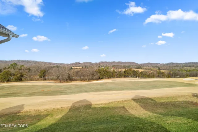 $575,000 | 577 Timberline Drive, Lenoir City, TN 37772