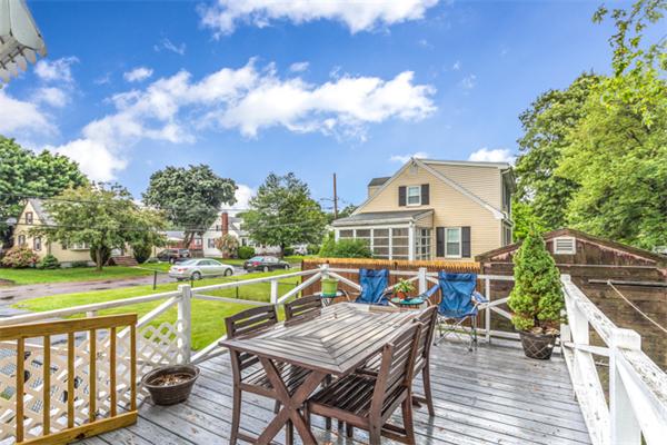3 Regis Road Arlington, MA 02474 - Photo 3 of 27 Gallery Image 3