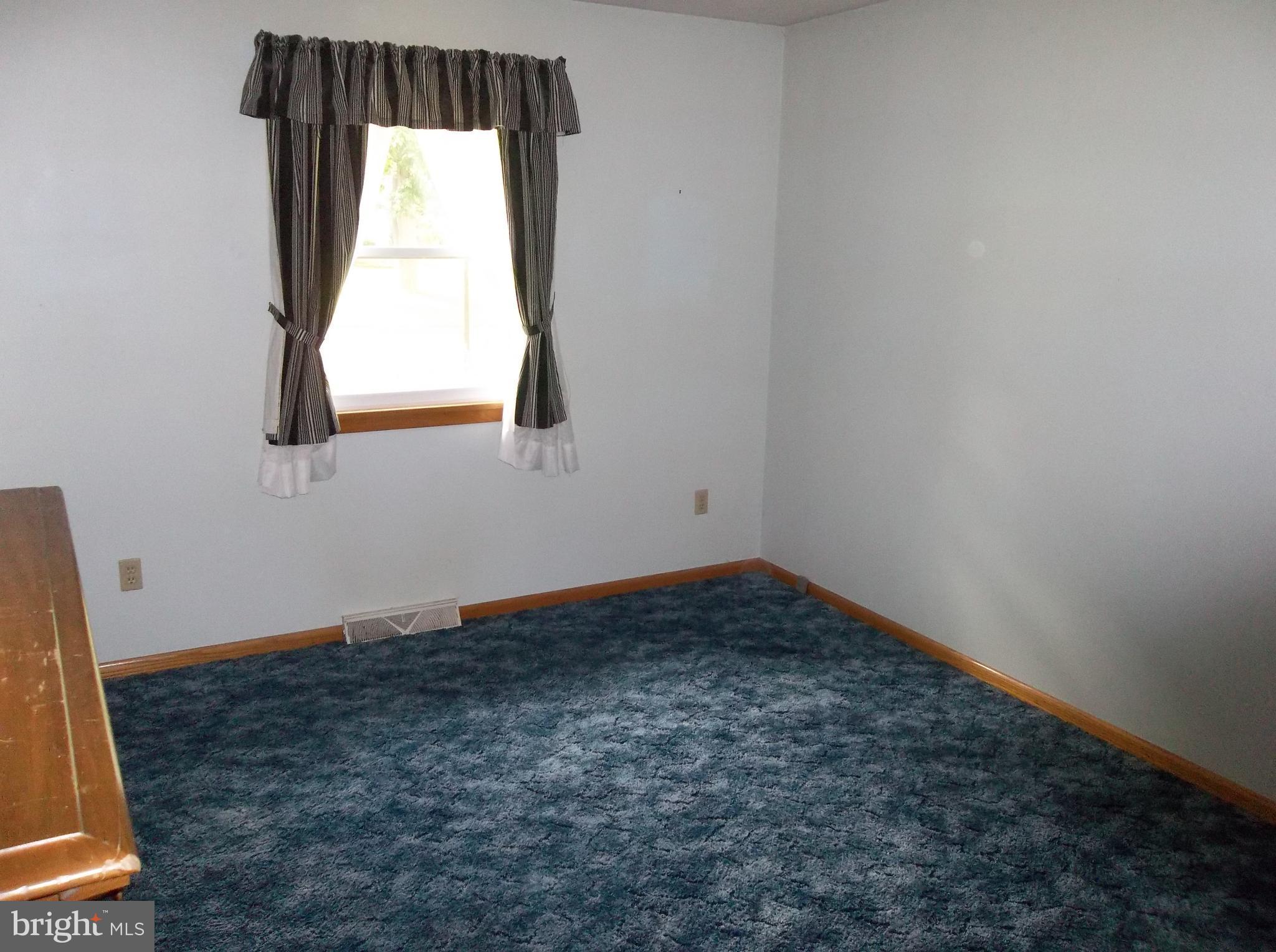 15002 Laurel Ridge Road Southwest Cumberland, MD 21502 - Photo 15 of 23 Bedroom