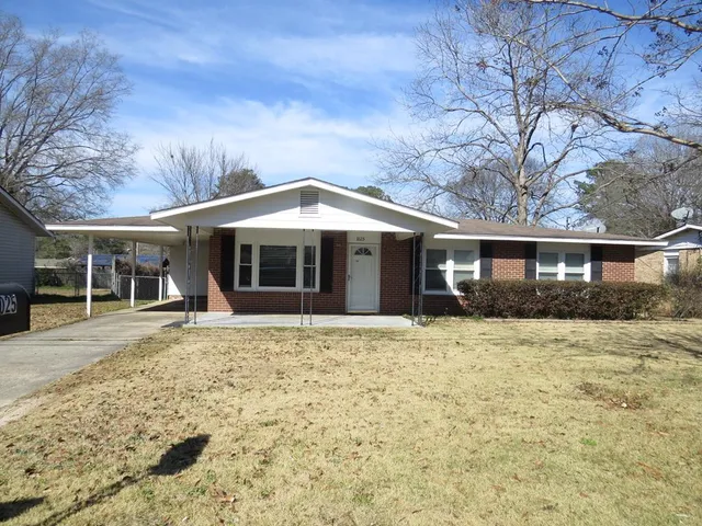 $1,350 | 1025 Crockett Drive, Columbus, GA 31904