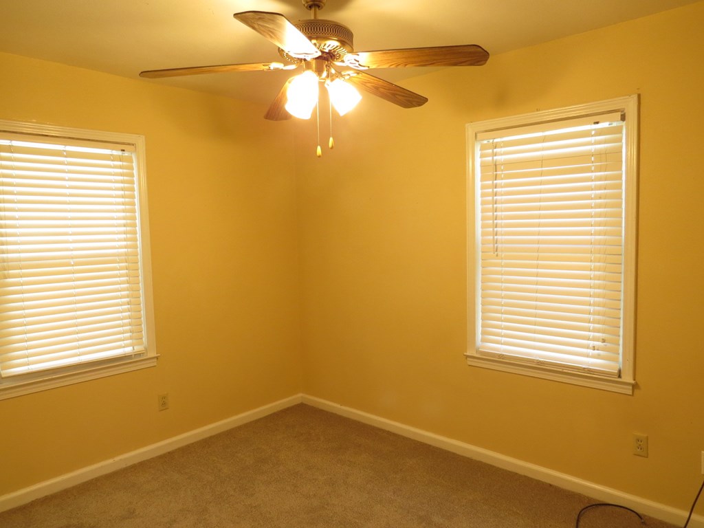 1025 Crockett Drive Columbus, GA 31904 - Photo 10 of 15