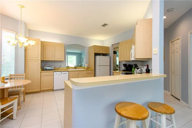 $4,999 | 5964 Sand Wedge Lane, Unit 301, Naples, FL 34110