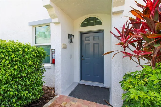 $4,999 | 5964 Sand Wedge Lane, Unit 301, Naples, FL 34110