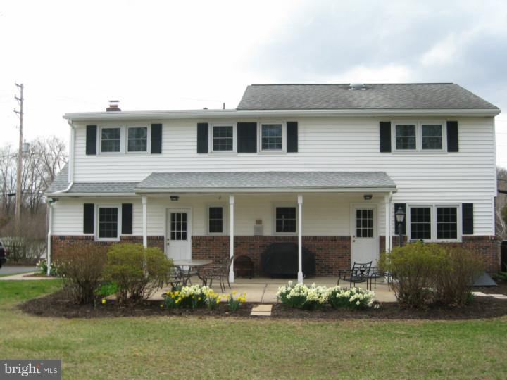 801 Gibraltar Road Reading, PA 19606 - Photo 2 of 18 Gallery Image 2