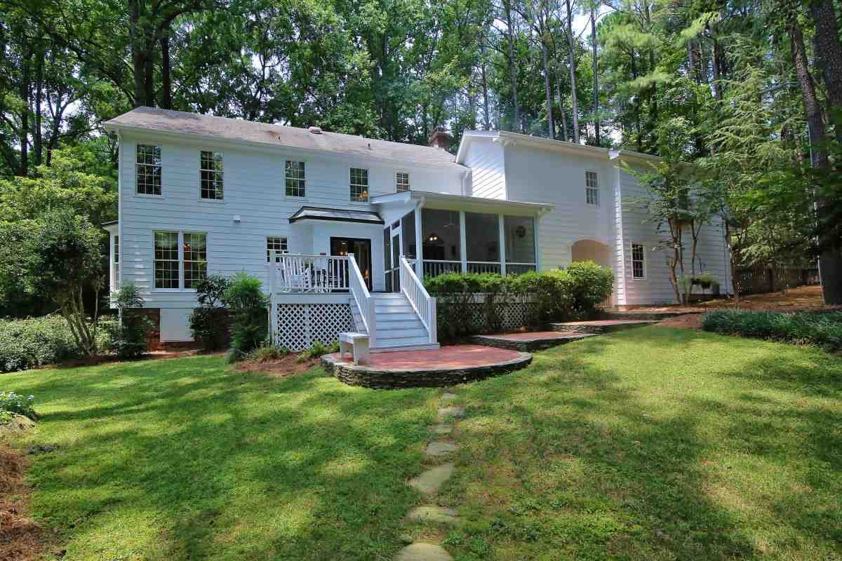 10004 Sycamore Road Raleigh, NC 27613 - Photo 24 of 25 Back of House