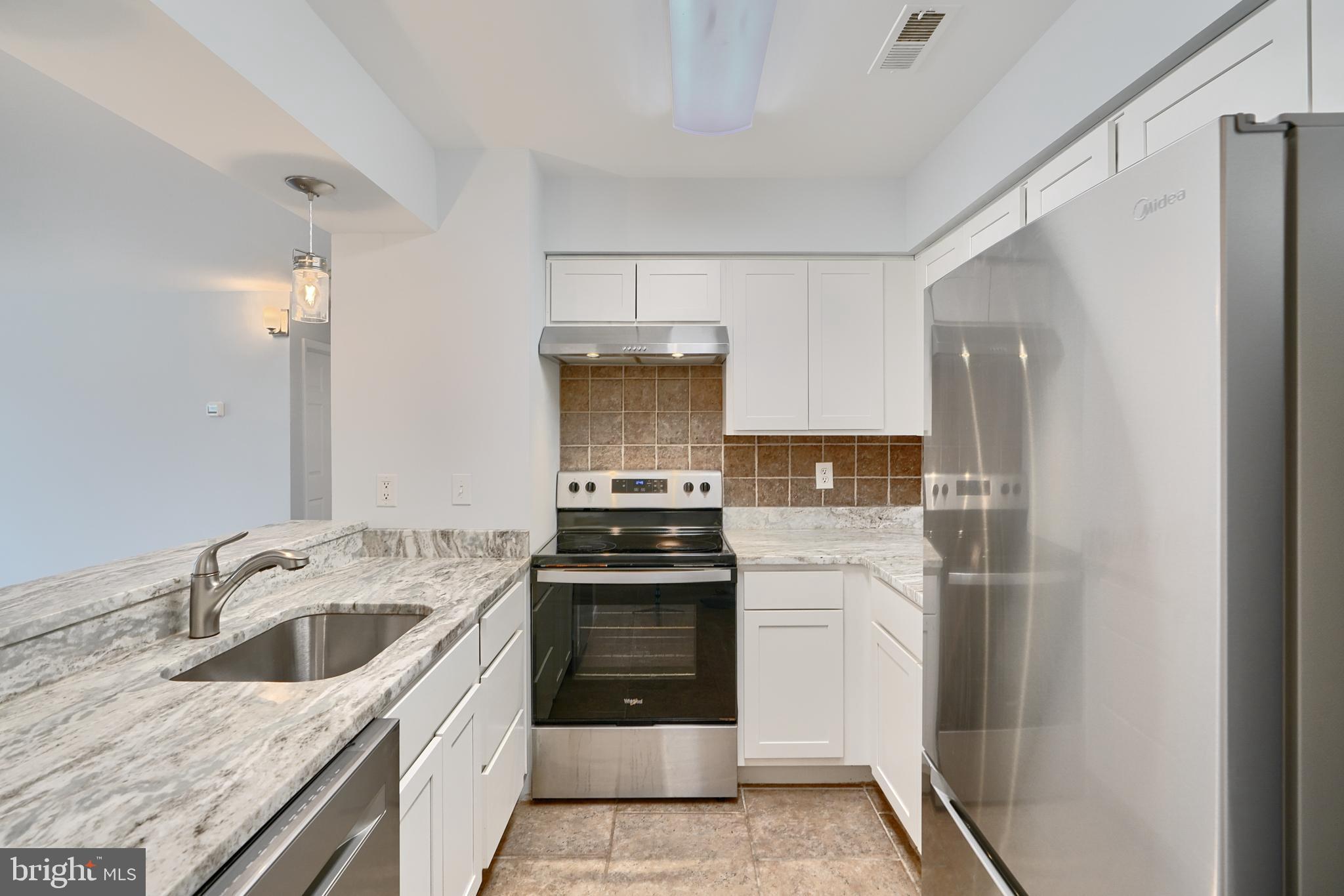 114 Carroll Island Road, Unit 2 Middle River, MD 21220 - Photo 5 of 25