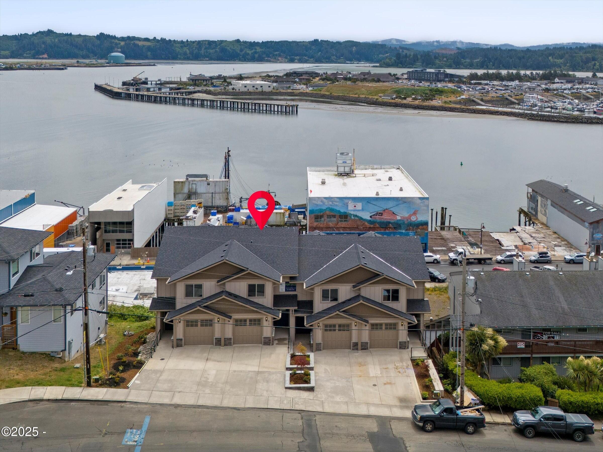 815 Southwest 13th Street, Unit 3 Newport, OR 97365 - Photo 3 of 46 01-DJI_20250618114455_0144_D_DJI copy