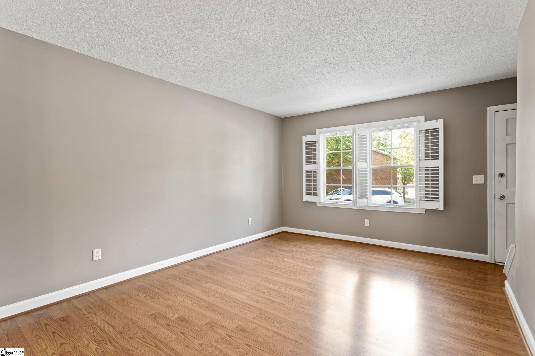 501 Edwards Road, Unit 39B Greenville, SC 29615 - Photo 5 of 17 Gallery Image 5