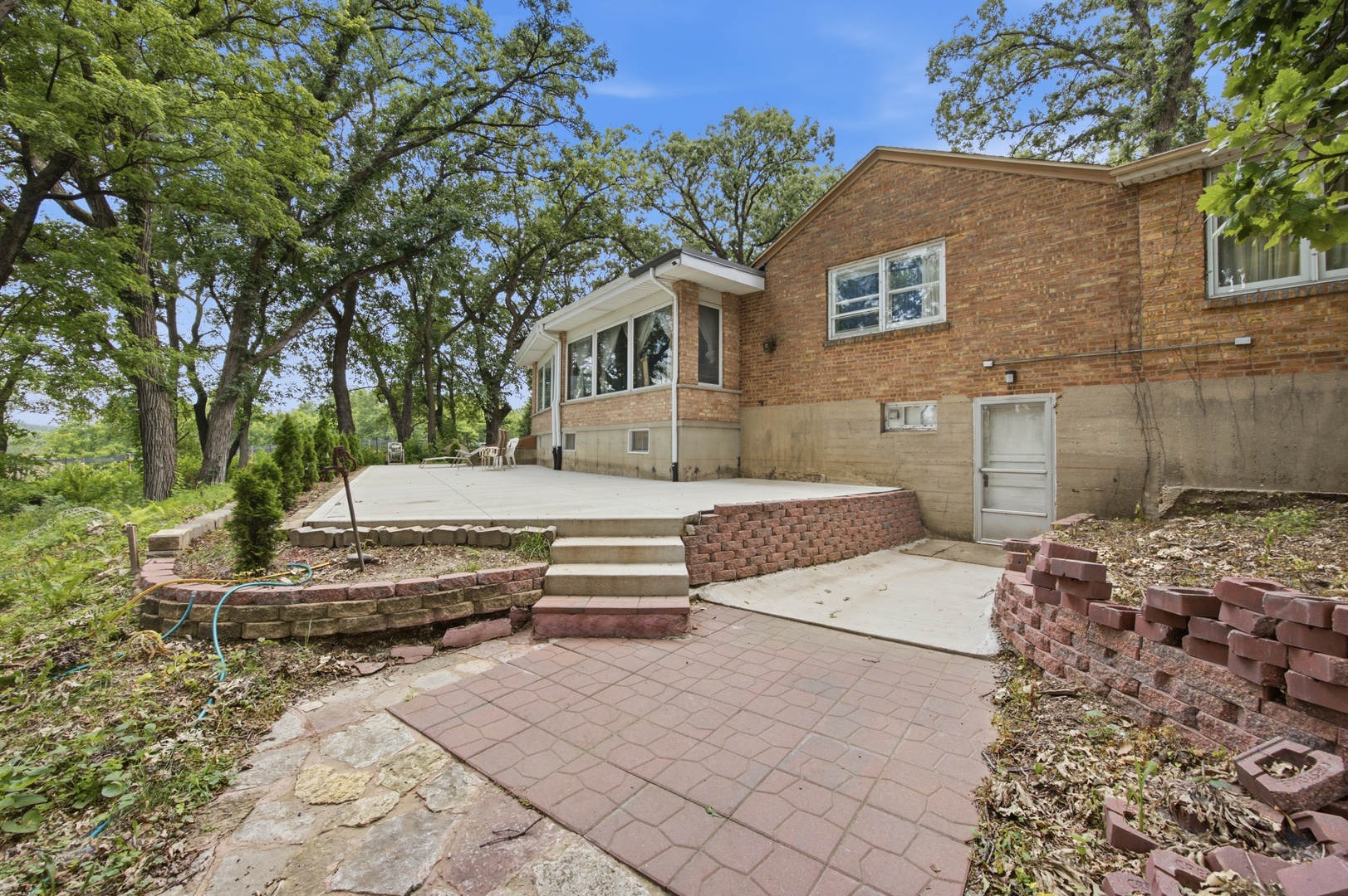 37W961 Bowes Road Elgin, IL 60124 - Photo 40 of 51
