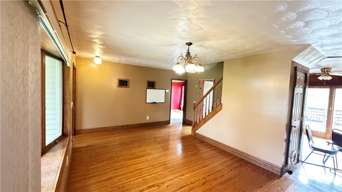 312 Berg Road Ontario, NY 14519 - Photo 7 of 31