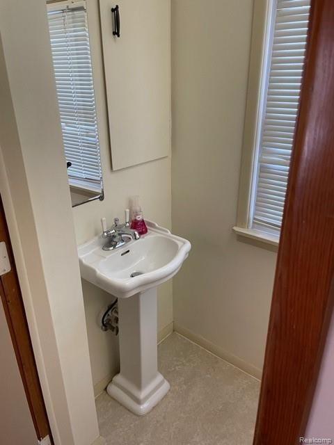 328 Higgins Street Howell, MI 48843 - Photo 12 of 17